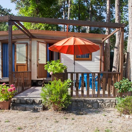 Camping Village Mare Pineta Sistiana Exterior photo